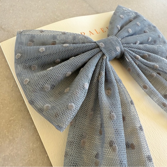NWT Noralee Oversized Blue Polka Dot Tulle Hair Bow | Rylee + Cru - Picture 3 of 6